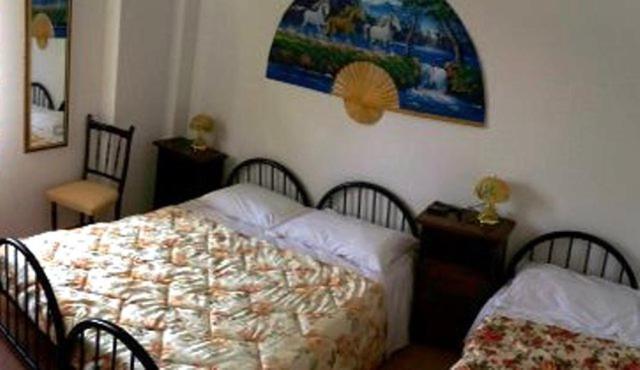 B&B Il Pantanello Рока ди Папа Екстериор снимка